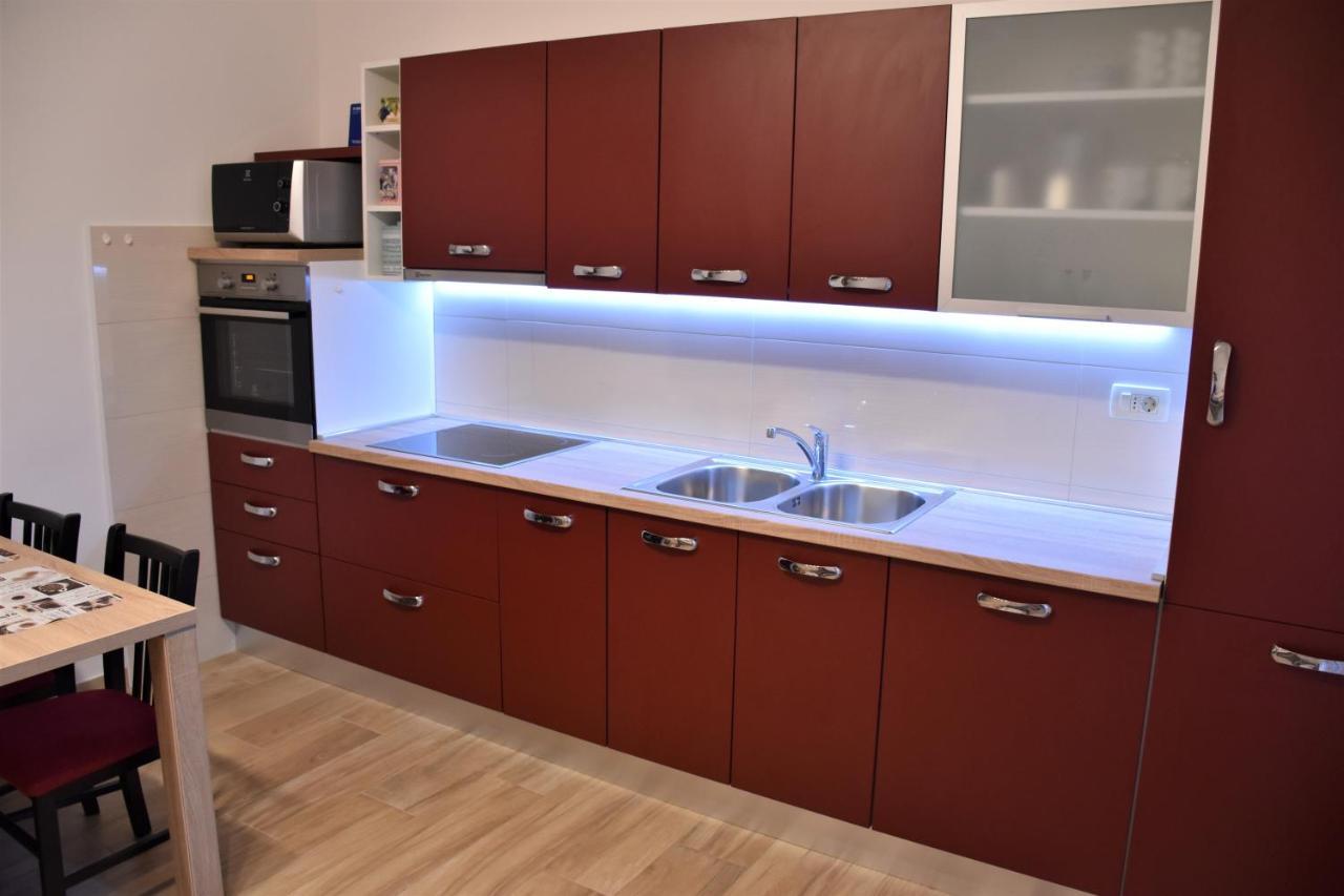Apartmani Diana Novigrad Istria Extérieur photo